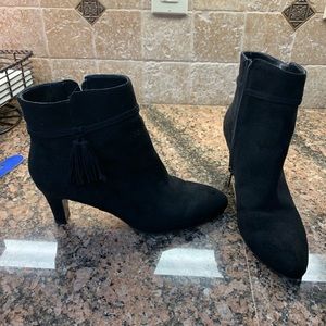 Bandolino Suede Booties